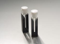 Semi-mikro sklenen kyveta so ztkou, 10 mm. Bal. 2 ks