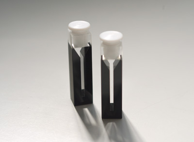 Semi-micro kremenná kyveta so zátkou, 10 mm. Bal 2 ks
