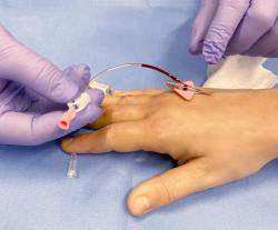 Model fotorealistickej cvinej ruky Pete na ncvik punkcie