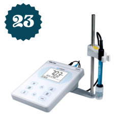 Laboratrny stoln pH mera srie 700